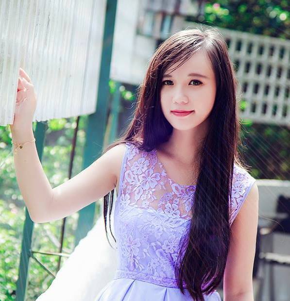 背叛丈夫的女社长的主演是谁